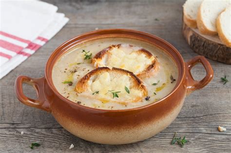 zuppa di cipolle alla francese storia